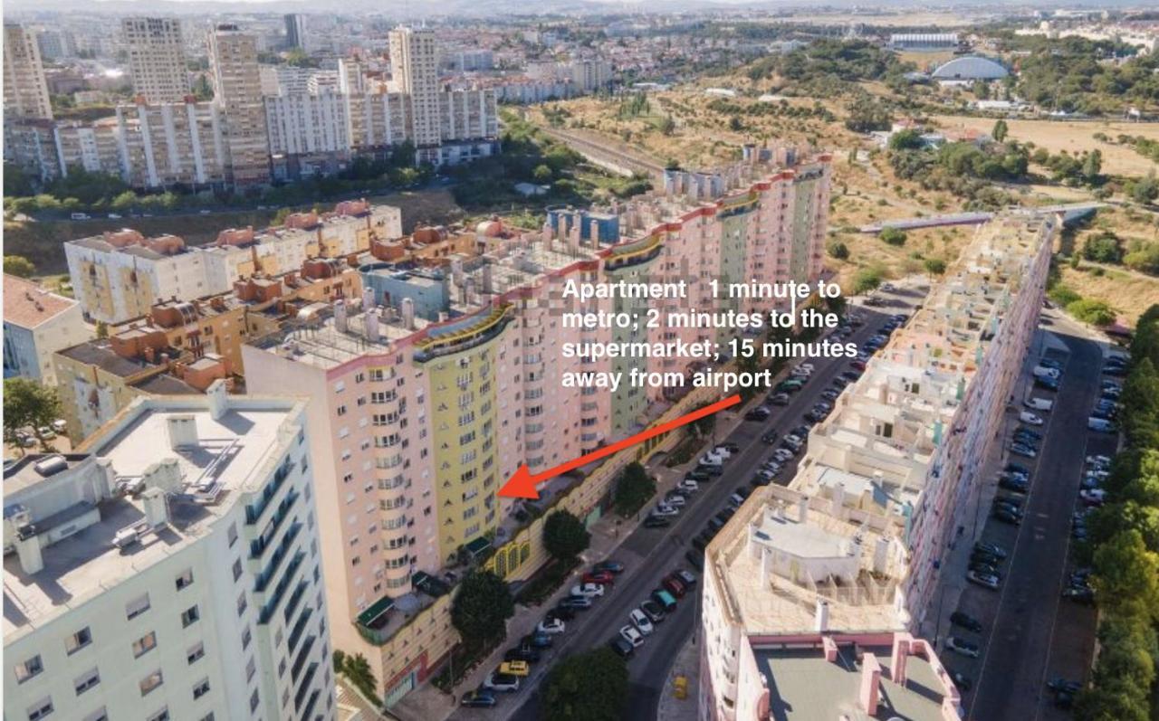 1-Minute Walk To The Metro And 2 To The Supermarket Lisboa Exteriör bild